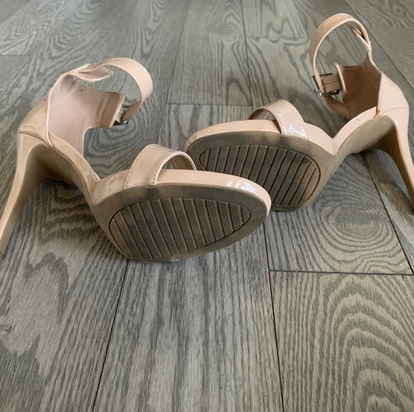 Beautiful Nude Heels😍💫 - Picture 6 of 9